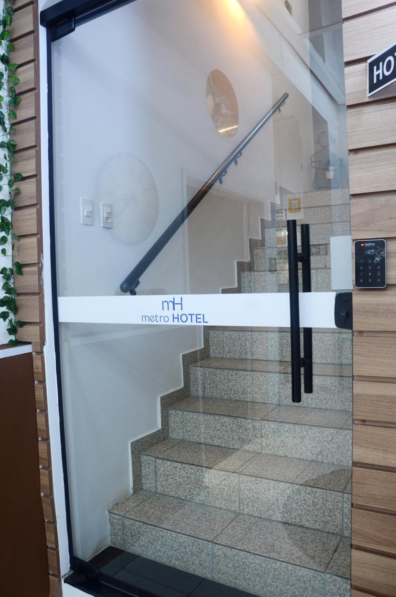 Águas de Lindóia Metro Hotel מראה חיצוני תמונה